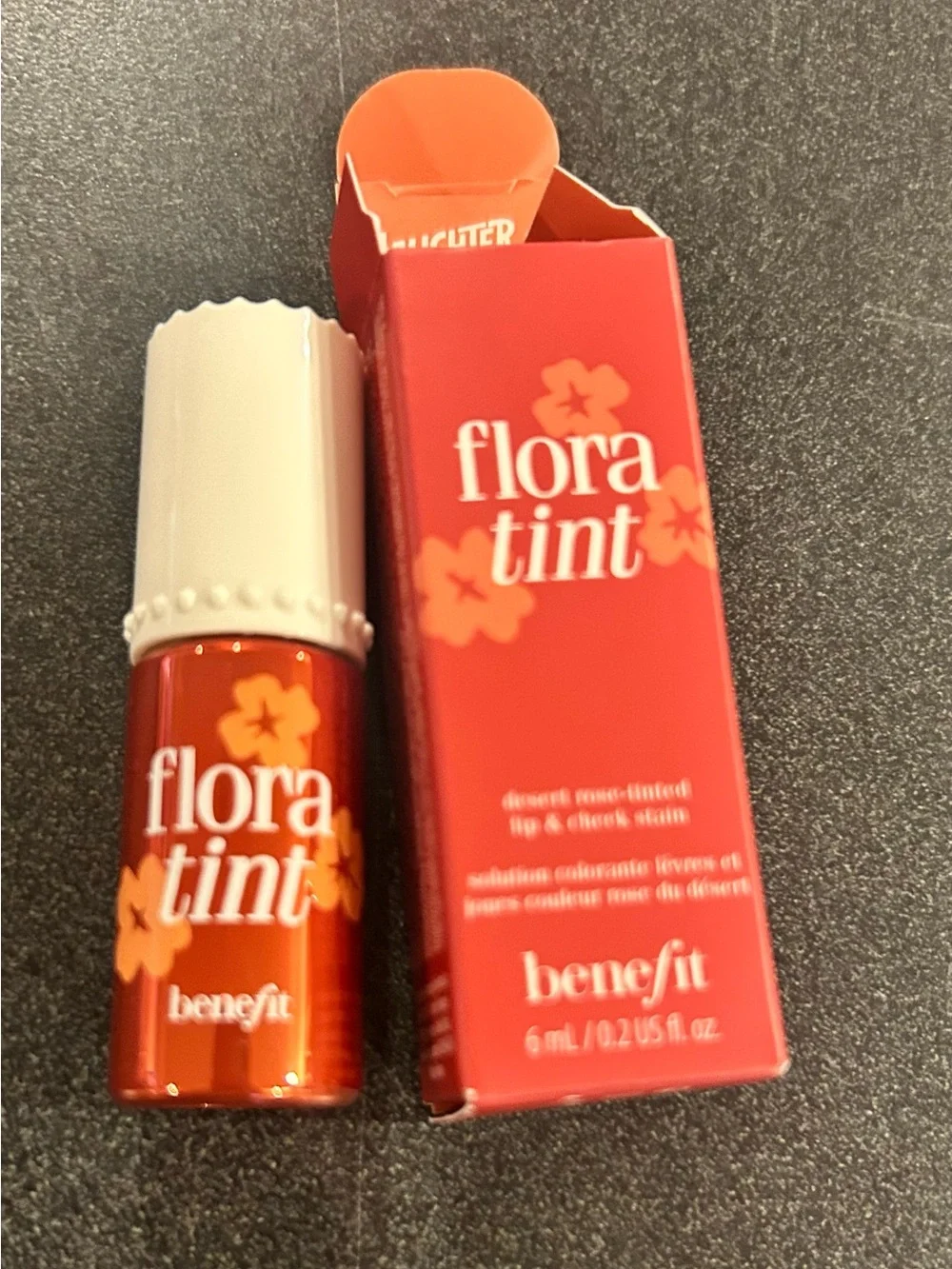 Benefit Flora Tint Lip & Cheek Stain in Desert Rose - Coral Pink Packaging